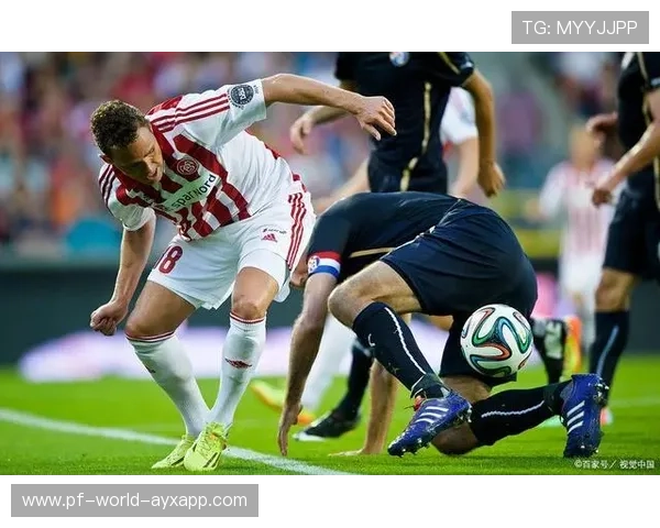 尤文图斯反击线路非常直接